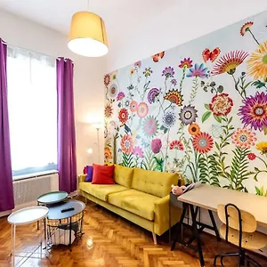 K5 - The Happy In The Nightlife Zone , Budapest Ungheria